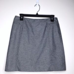 Banana Republic Mini Skirt size 6